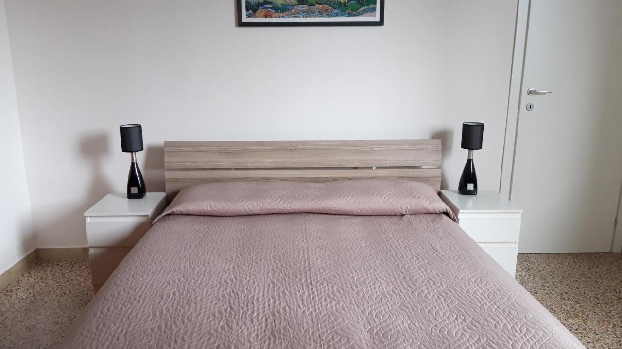 B&B Le Palme ชิวิตาโนวา มาร์เค ภายนอก รูปภาพ